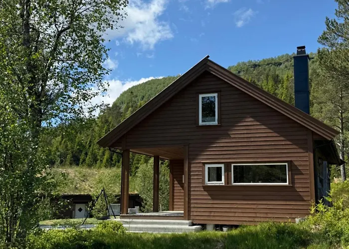 Flott Familiehytte Pa Haukas I Strandebarm * Kvam (Hordaland)