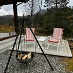 Flott Familiehytte Pa Haukas I Strandebarm *